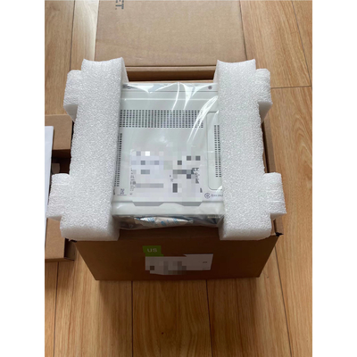 FG-81F 8 x GE RJ45 θύρες 2 x RJ45/SFP κοινόχρηστες θύρες WAN μέσων ενημέρωσης 128GB SSD Compact Design